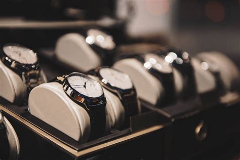 buying watches online|designer watch shop uk.